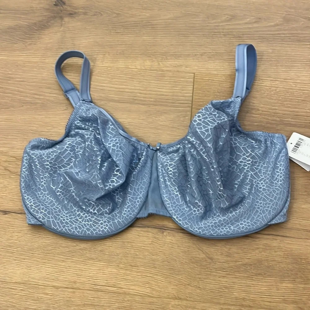 Chantelle | New C Magnifique Seamless Unlined Minimizer bra womens size 40I 40 I